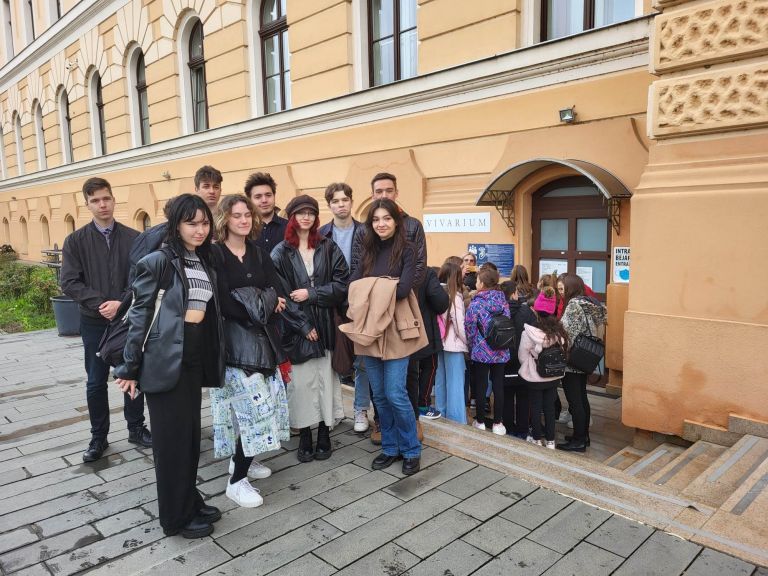 A 11.D osztály meglátogatta a Körösvidéki Múzeumot